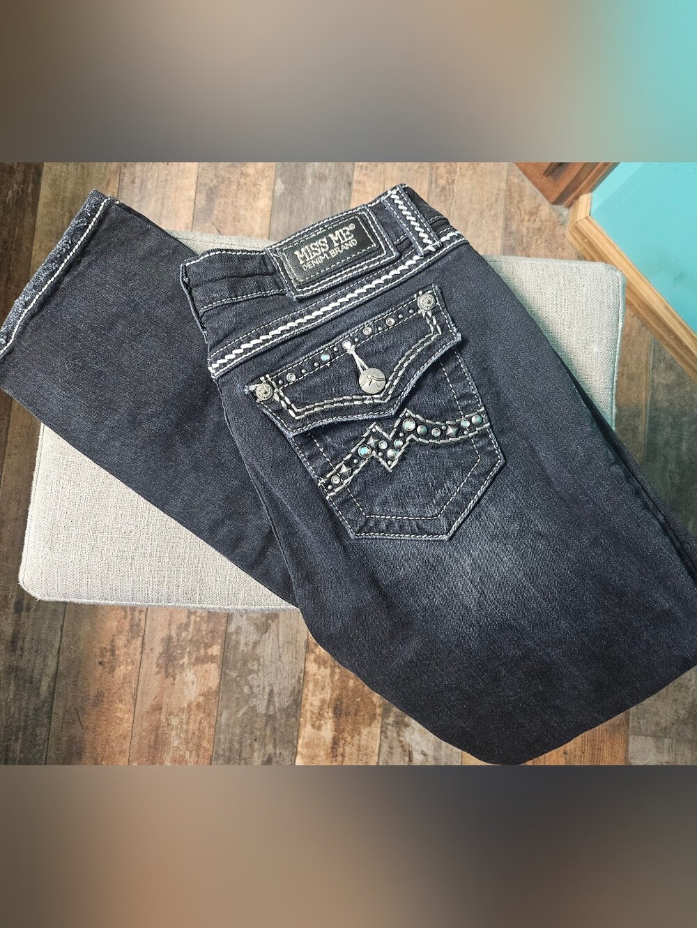 Miss Me Women's Dark Blue Skinny Jeans with Studded Back Pockets